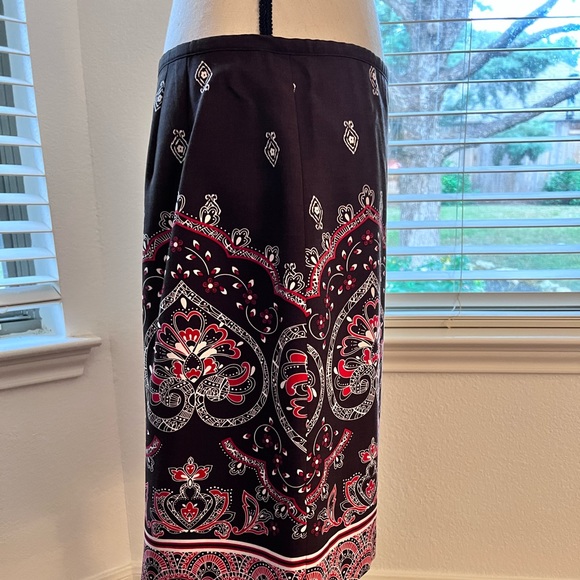 ANN TAYLOR LOFT women’s skirt in beautiful fall colors, Sz 10 - Picture 4 of 5